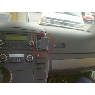 Brodit ProClip montážna konzola pre Volkswagen Multivan 03-09, na stred vpravo