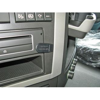 Brodit ProClip montážna konzola pre Volvo FM 14-20, na stred vpravo