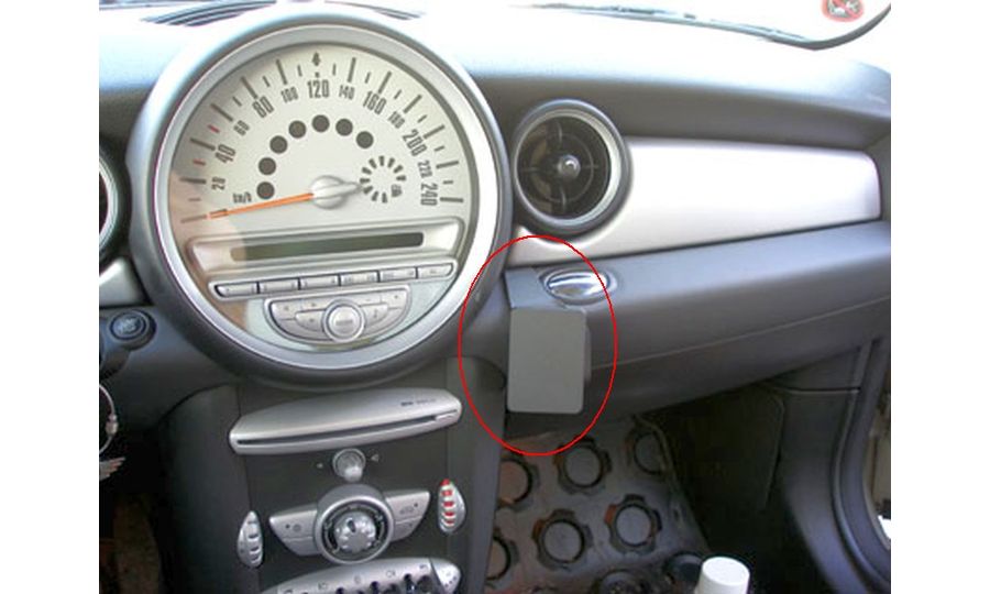 Brodit ProClip pre Mini Cooper 07-14/Clubman 08-15/Convertible 08-16 (bez horného priestoru), pre stred