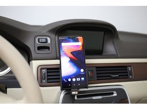 Brodit držiak do auta na OnePlus 6T, 6, bez puzdra, s nabíjaním z cig. zapaľovača