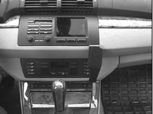 Brodit ProClip montážna konzola pre BMW X5 00-06, na stred vpravo dole