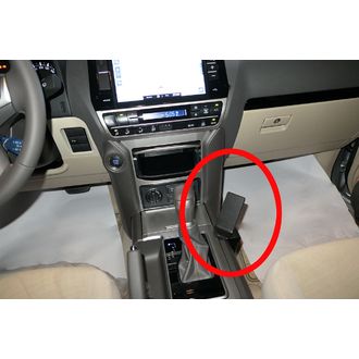 Montážny držiak Brodit ProClip pre Toyotu LandCruiser 150 22-23/Prado 22-23, stredom doprava nadol