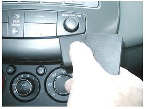 Brodit ProClip montážna konzola pre Mitsubishi Eclipse 06-12, na stred