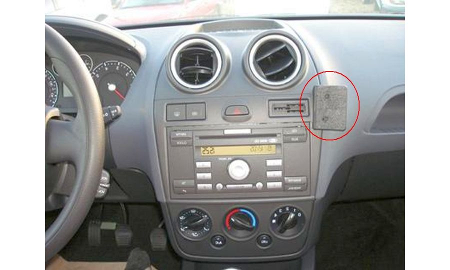 Brodit ProClip montážna konzola pre Ford Fiesta 06-08, na stred vpravo