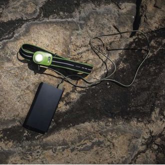 Dobíjací LED svetlomet GP Xplor PHR17, 500 lm