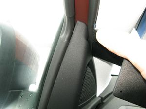 Brodit Montážny držiak ProClip pre Peugeot 3008 17-24/Peugeot 5008 SUV 18-24, vľavo na stĺpik