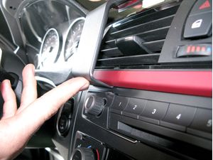 Brodit ProClip pre BMW 3 F30, F31 12-19/BMW 3GT, F34 14-19/BMW 4 14-20, na stred