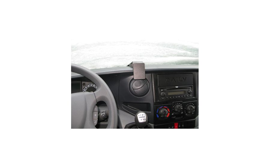 Brodit ProClip montážna konzola pre Iveco Daily 06-14, zosilnené prevedenie, na stred
