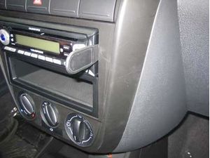 Brodit ProClip montážna konzola pre Volkswagen Fox 05-11, na stred