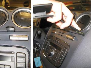 Brodit ProClip montážna konzola pre Ford Tourneo/Transit Connect 10-13, na stred