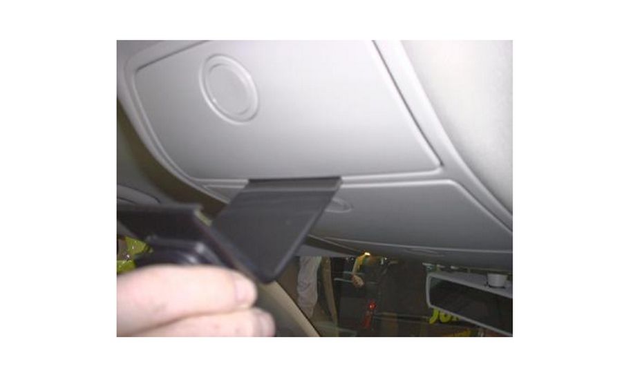 Brodit držiak LCD na strop pre Volkswagen Touran 03-11