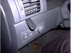 Brodit ProClip montážna konzola pre Kia Sorento 02-07, vľavo