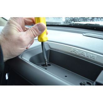 Brodit Montážny držiak ProClip pre Ram Pick Up 1500 19-24, na stred