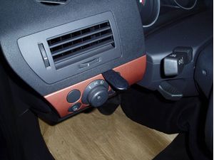 Brodit ProClip montážna konzola pre Opel Astra 04-09, vľavo