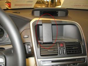 Brodit ProClip montážna konzola pre Volvo XC60 09-13, na stred