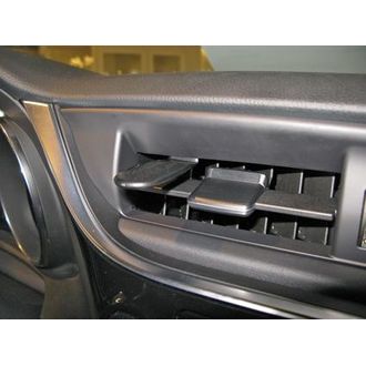 Brodit ProClip Toyota Corolla 16-18/Toyota Auris/Auris Full Hybrid 16-19, na stred