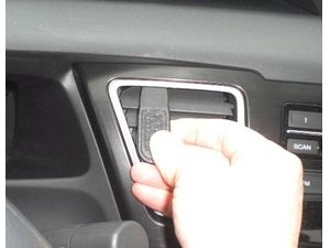 Brodit ProClip montážna konzola pre Honda Civic 13-15, na stred