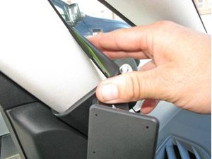 Brodit ProClip montážna konzola pre Ford Galaxy/S-Max 16-22, vľavo na stĺpik