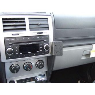 Brodit ProClip montážna konzola pre Dodge Nitro 07-12, na stred