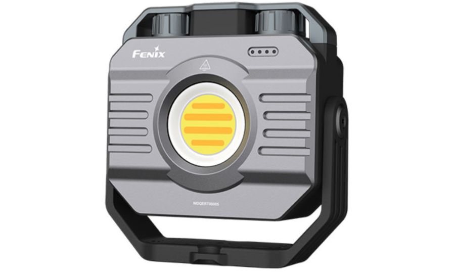 Pracovné svetlo a powerbanka Fenix CL28R