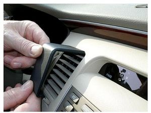Brodit ProClip montážna konzola pre Hyundai Grandeur 06-11, na stred
