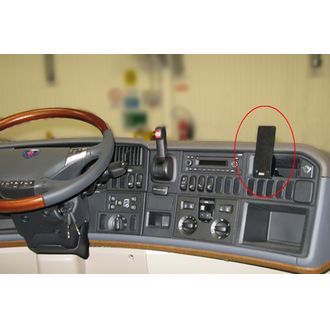 Brodit ProClip konzoly pre Scania G-series 10-18/R-series 10-16, zosilnené prevedenie, na stred