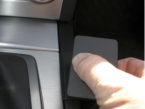 Brodit ProClip montážna konzola pre Mercedes Benz C-Class (180-320) 07-10, na stred vpravo dole