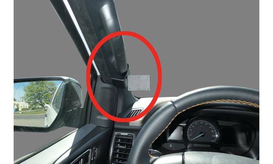 Brodit ProClip Ford Ranger/Ranger Wildtrak 16-22/Ranger Raptor 19-22, vľavo na stĺpiku
