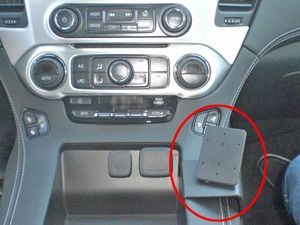 Brodit ProClip montážna konzola pre Chevrolet Suburban/Tahoe/GMC Yukon 15-20, na stred vpravo dole