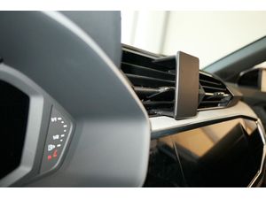 Brodit Montážny držiak ProClip pre Audi Q3 19-23, pre stred