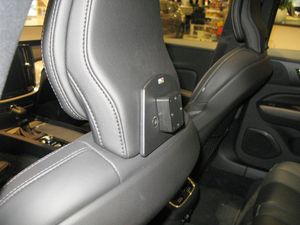 Brodit držiak opierky hlavy pre Volvo S60/S90/V60/V90/XC60 19-24