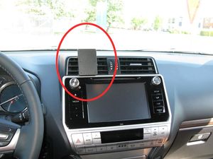 Brodit Montážny držiak ProClip pre Toyotu LandCruiser 150 18-23, na stred