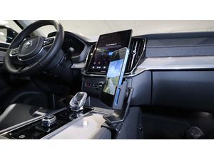 Montážny držiak Brodit ProClip pre Volvo XC90 25-25, stredom doprava nadol