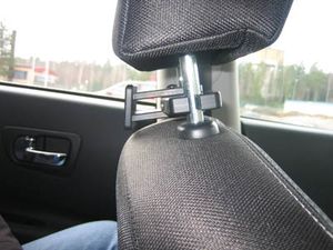 Brodit montážne konzoly na opierku hlavy pre držiak Brodit, rozteč 123-183 mm