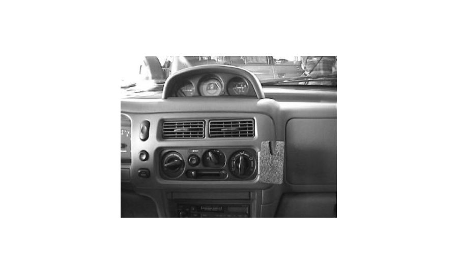 Brodit ProClip montážna konzola pre Mitsubishi Pajero Sport 97-06, na stred vpravo