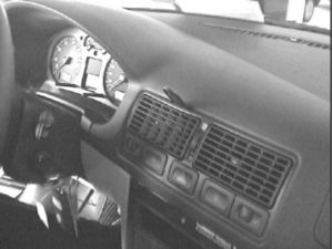 Brodit ProClip montážna konzola pre Volkswagen Golf IV 98-03, IV Variant 00-04, na stred