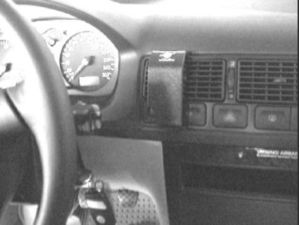 Brodit ProClip montážna konzola pre Volkswagen Golf IV 98-03, IV Variant 00-04, na stred