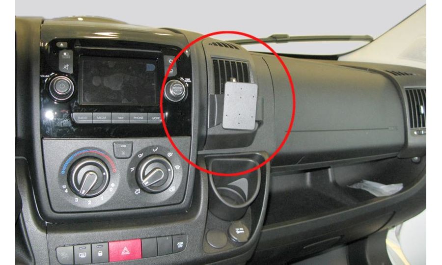 Brodit ProClip Citroen Jumper/Fiat Ducato 15-21/Peugeot Boxer 15-24/Opel Movano 23-24, na strede