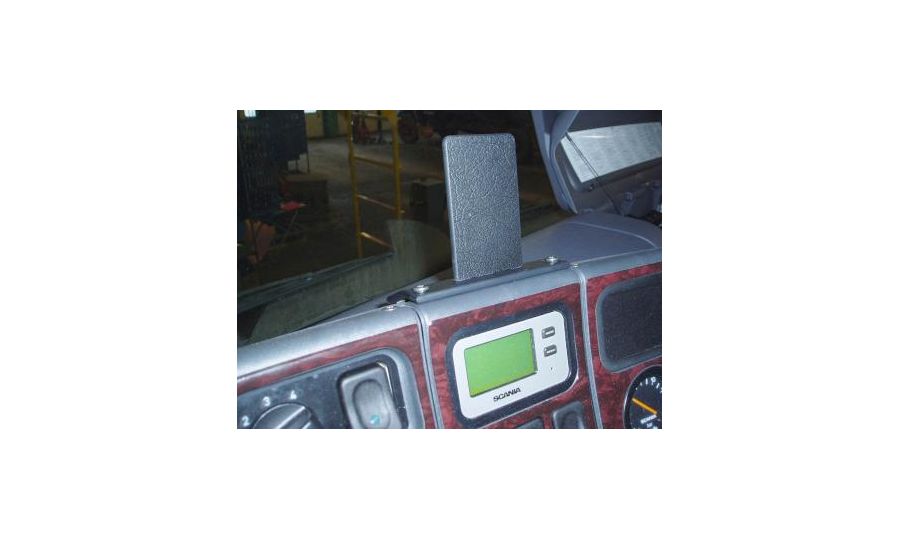Brodit ProClip montážna konzola pre Scania 4-series 95-03, na stred