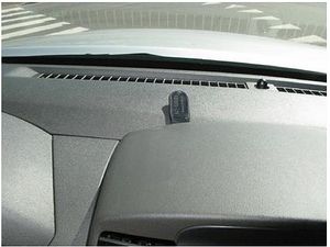 Brodit ProClip montážna konzola pre Nissan King Cab 11-15, Navara 11-15, na stred