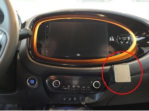 Brodit Montážny držiak ProClip pre Toyotu AYGO X 23-24, na stred