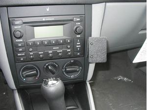 Brodit ProClip montážna konzola pre Volkswagen Golf IV 98-05, na stred