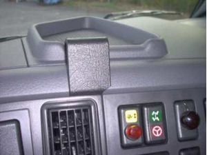 Brodit ProClip montážna konzola pre Volvo FM series 03-07, na stred