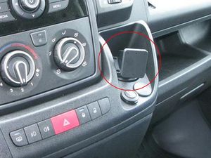 Brodit ProClip Citroen Jumper/Fiat Ducato/Peugeot Boxer 07-24/Opel Movano 23-24, vystužený, pre stred