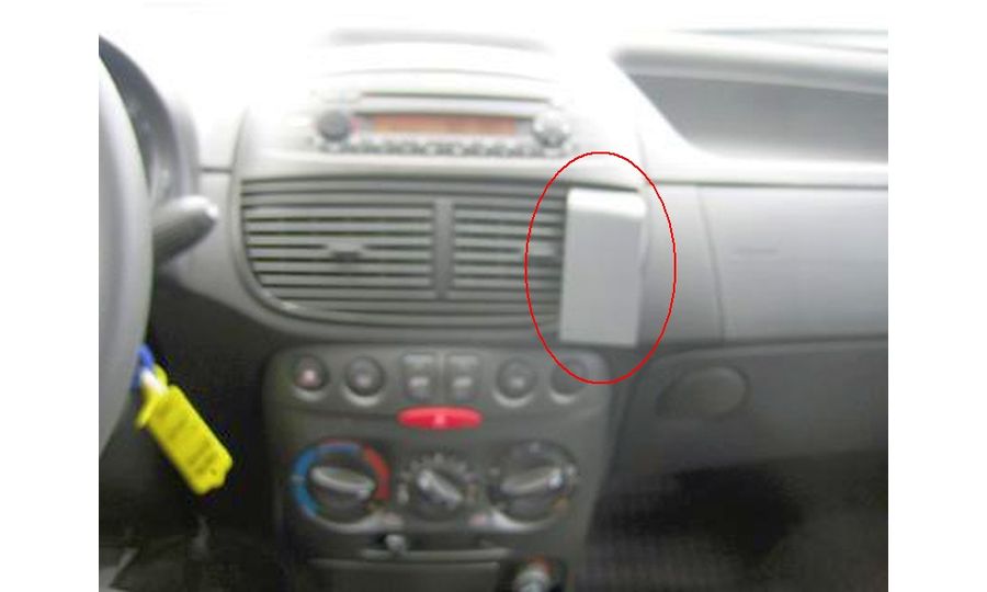 Brodit ProClip montážna konzola pre Fiat Punto 04-07, na stred