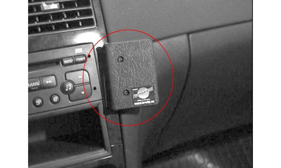 Brodit ProClip montážna konzola pre Peugeot 307 01-09, na stred vpravo