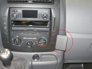 Brodit ProClip Citroen Jumpy II/Fiat Scudo/Peugeot Expert 07-16/Toyota ProAce 13-16, na stred vpravo