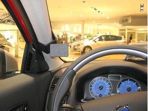 Brodit ProClip montážna konzola pre Volvo C30 07-15, vľavo na stĺpik