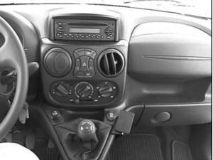 Brodit ProClip montážny držiak pre Fiat Doblo 01-09, pre stred