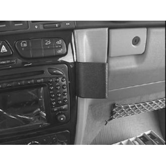 Brodit ProClip montážna konzola pre Mercedes Benz G-Class 01-14/Puch G 4X4 01-14, na stred